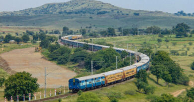 Latehar News stoppage express trains