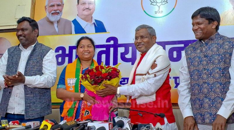 Geeta Koda join BJP